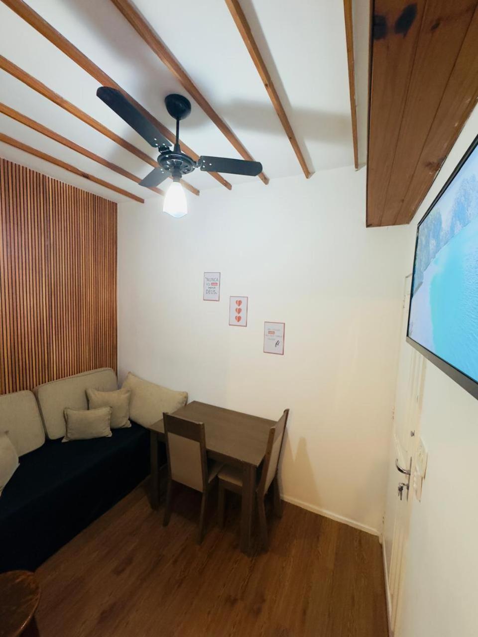 Ap Maravilhoso Quarto E Sala Leblon Recem Reformado Ate 4 Pessoas Na Ataulfo De Paiva Ρίο ντε Τζανέιρο Εξωτερικό φωτογραφία